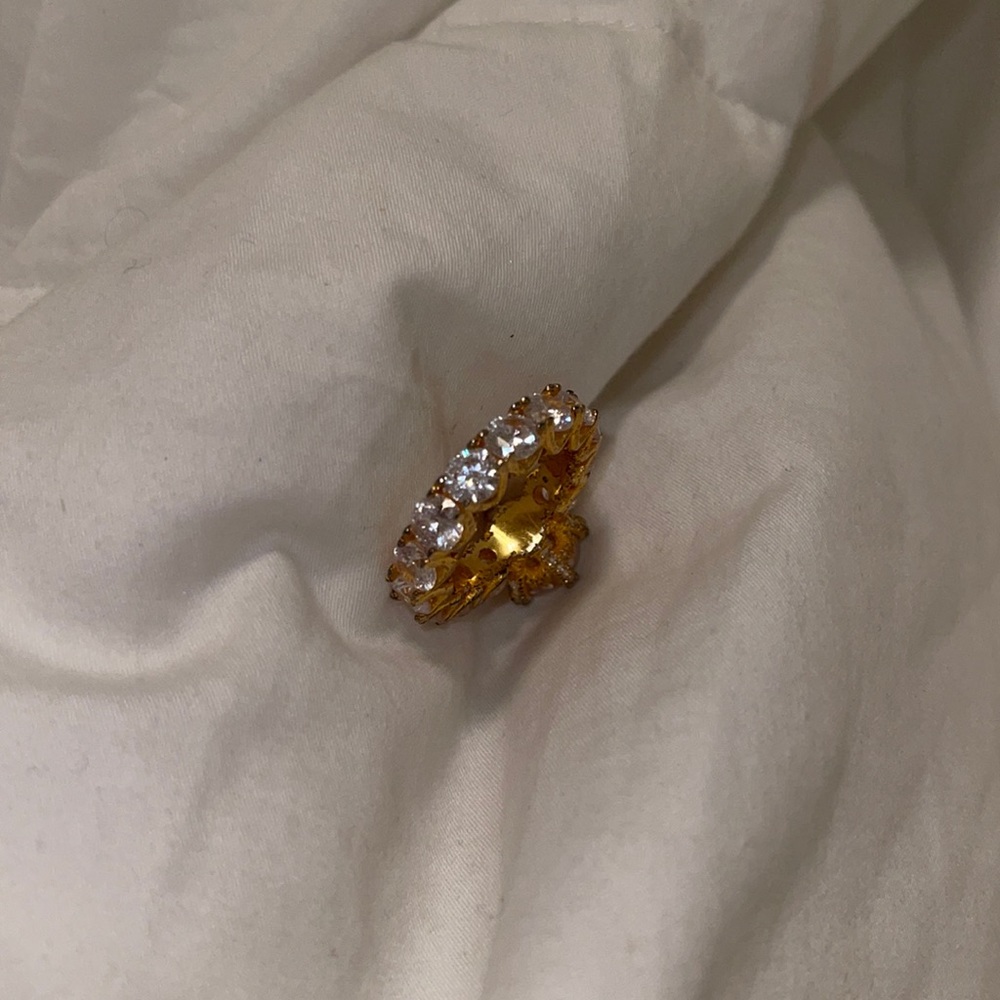 Ring - Picture 4 of 5